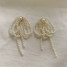 Load image into Gallery viewer, Pearl Bow Earrings