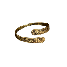Load image into Gallery viewer, Greta Cuff