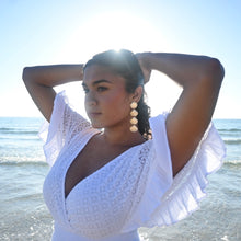 Load image into Gallery viewer, Dangly Shell Earrings