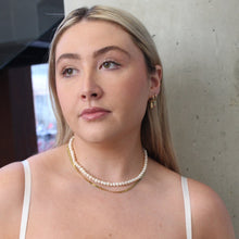 Load image into Gallery viewer, Favorite Pearl Necklace