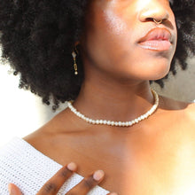 Load image into Gallery viewer, Favorite Pearl Necklace