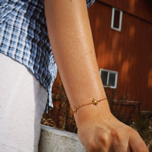 Load image into Gallery viewer, Nova Bracelet
