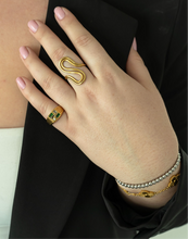 Load image into Gallery viewer, Metallic Beaded Bracelet
