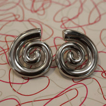 Load image into Gallery viewer, Spiral Earrings
