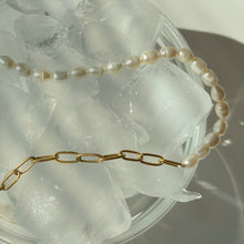 Load image into Gallery viewer, Maria Pearl Chain
