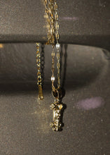 Load image into Gallery viewer, American Cars Necklace
