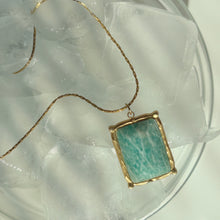 Load image into Gallery viewer, Blue Grass Necklace
