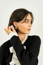 Load image into Gallery viewer, Golden Disk Earrings
