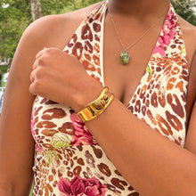 Load image into Gallery viewer, Baddie Cuff
