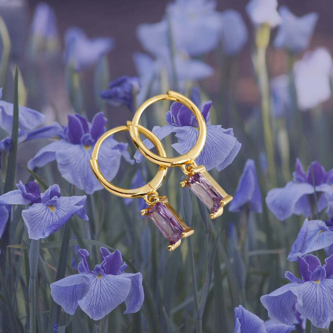 Iris Huggies