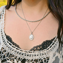 Load image into Gallery viewer, Botticelli Necklace
