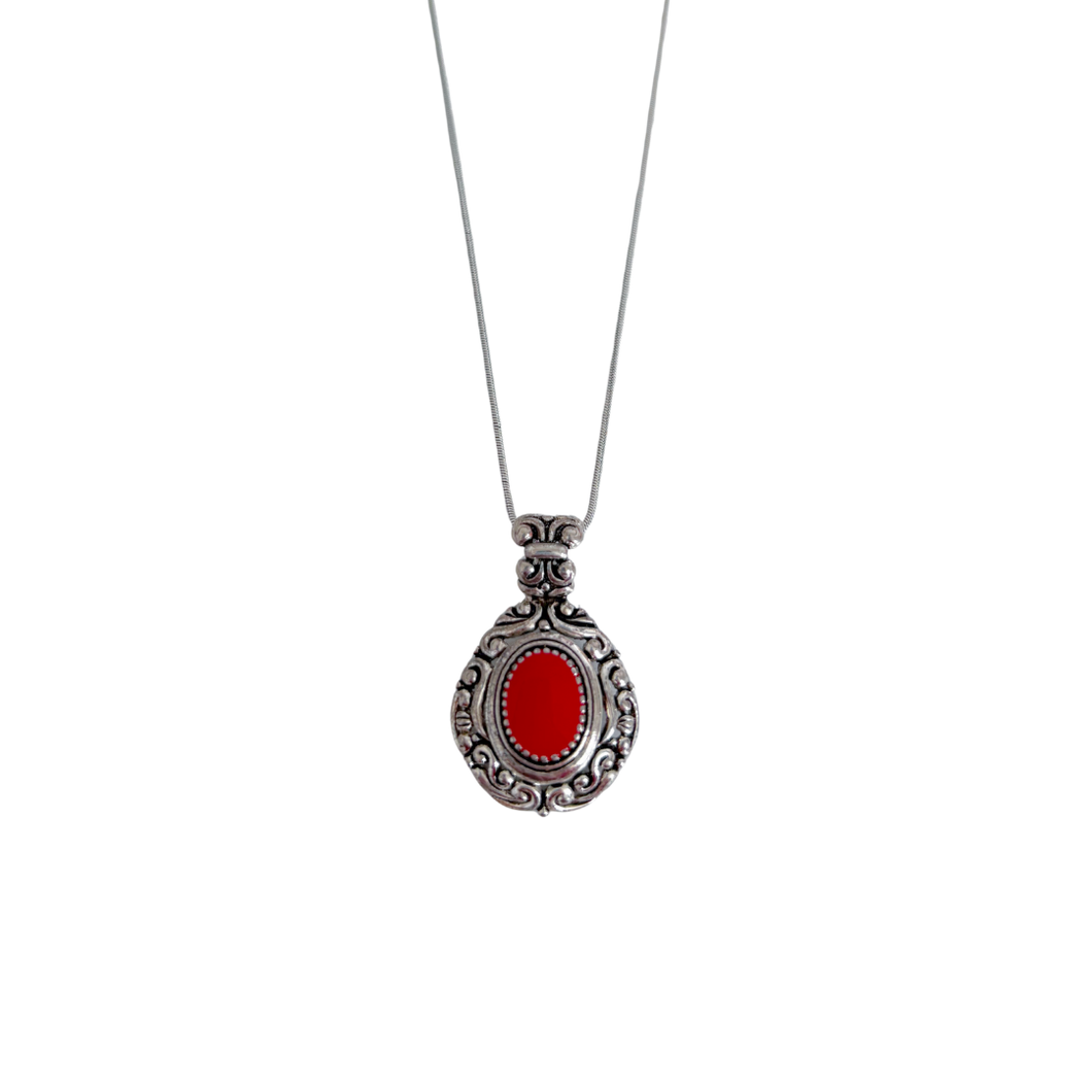 Vintage Rumors Necklace